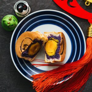 dragon_cat_cafe_purple_sweet_potato_salted_egg